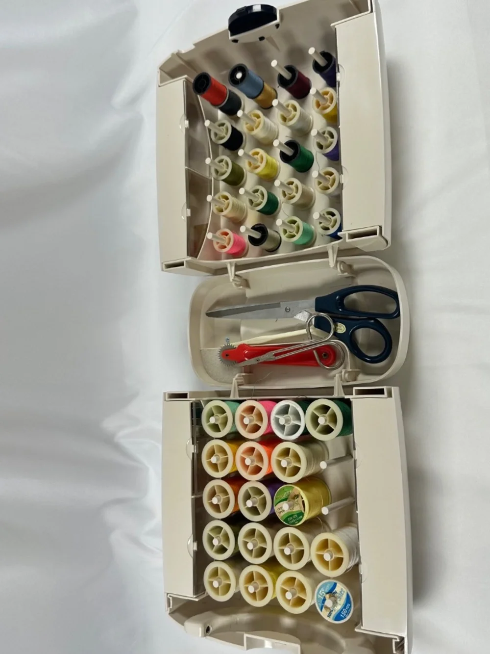 Singer Sew Essentials Folding Sewing Storage Box Kit Thread Organizer Case.